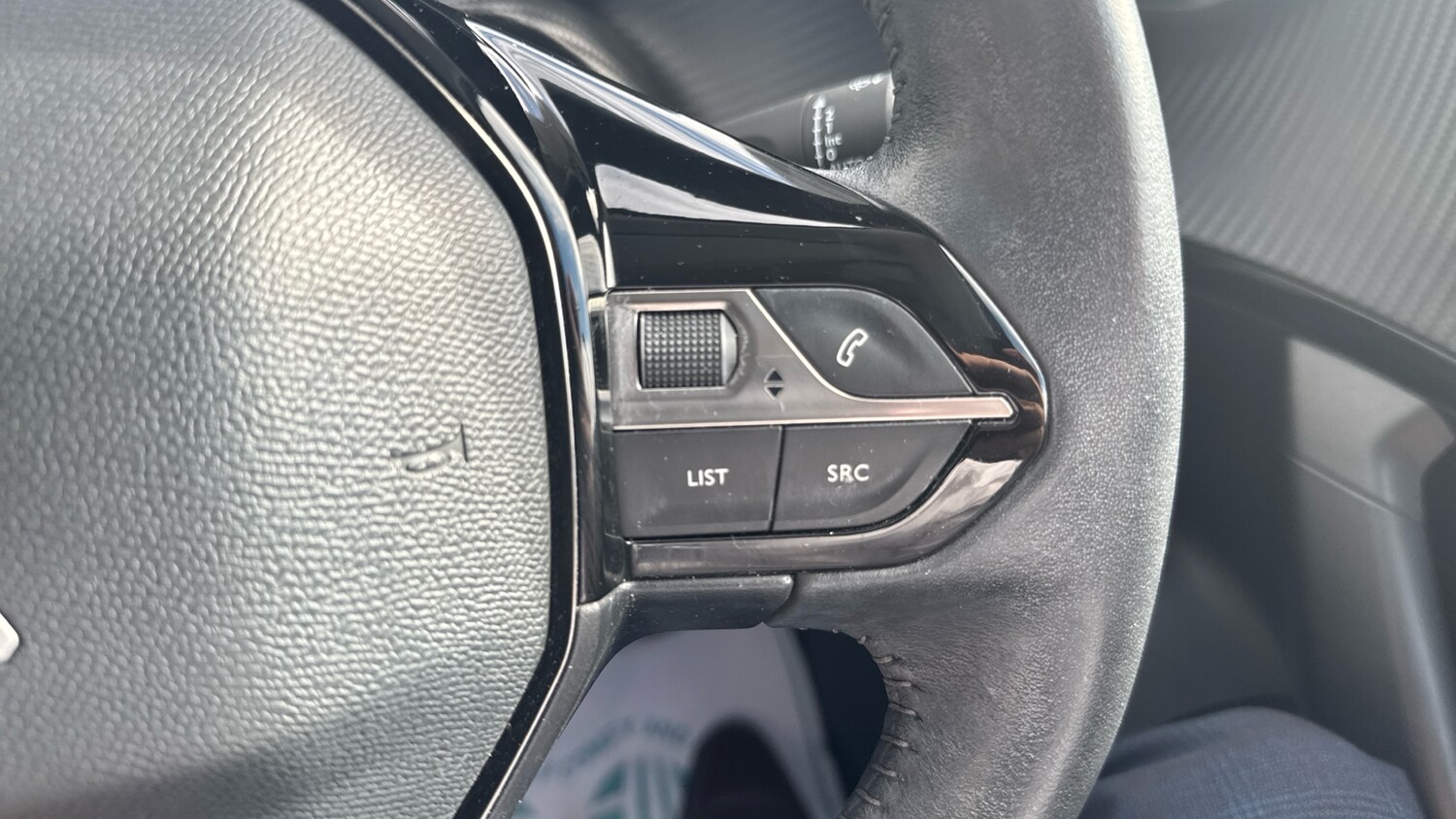 Used Peugeot 2008 2021 for sale - 76099783: Photo 24