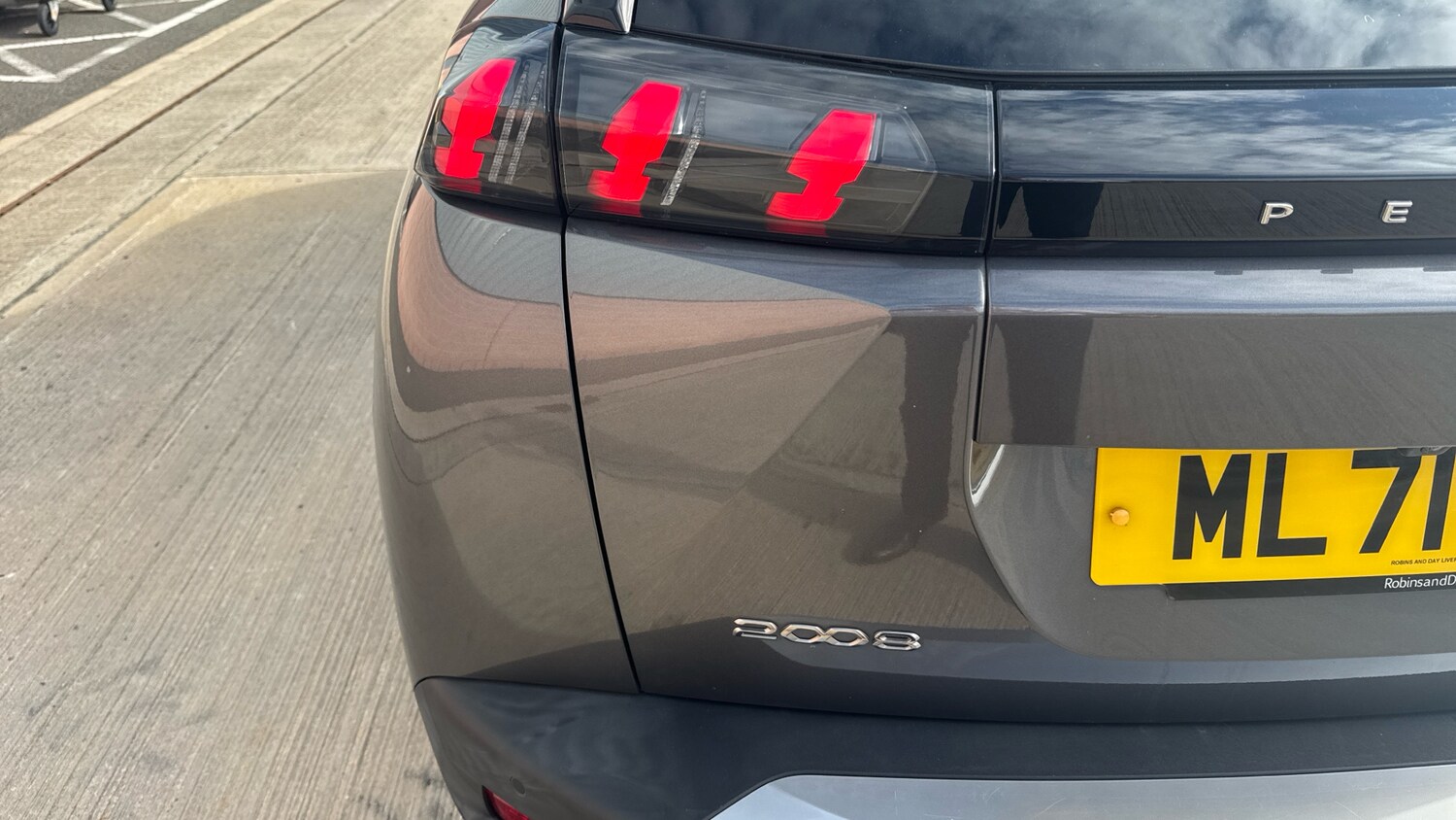 Used Peugeot 2008 2021 for sale - 76099783: Photo 44