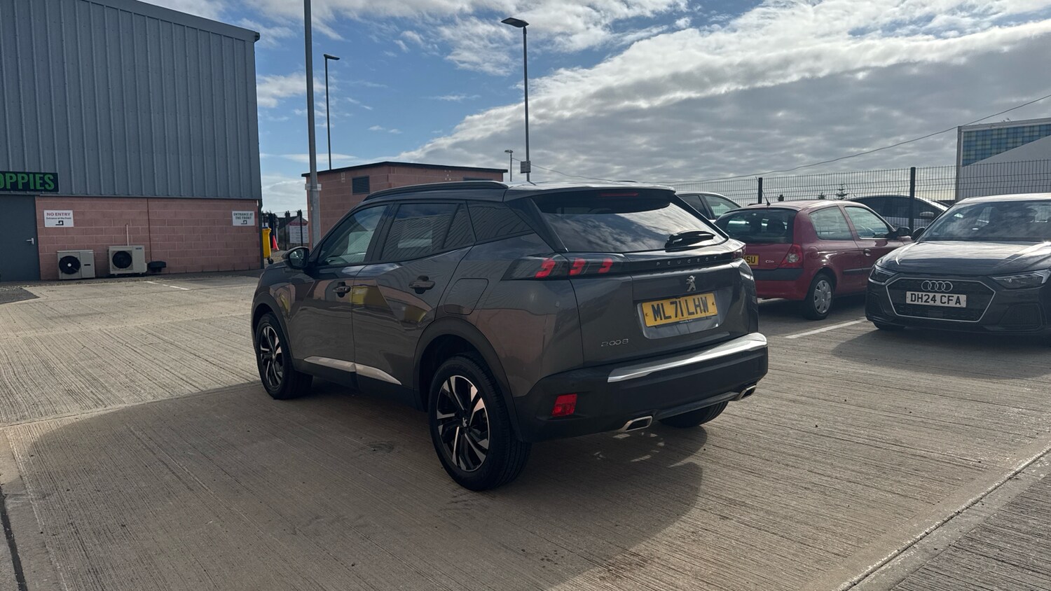 Used Peugeot 2008 2021 for sale - 76099783: Photo 5