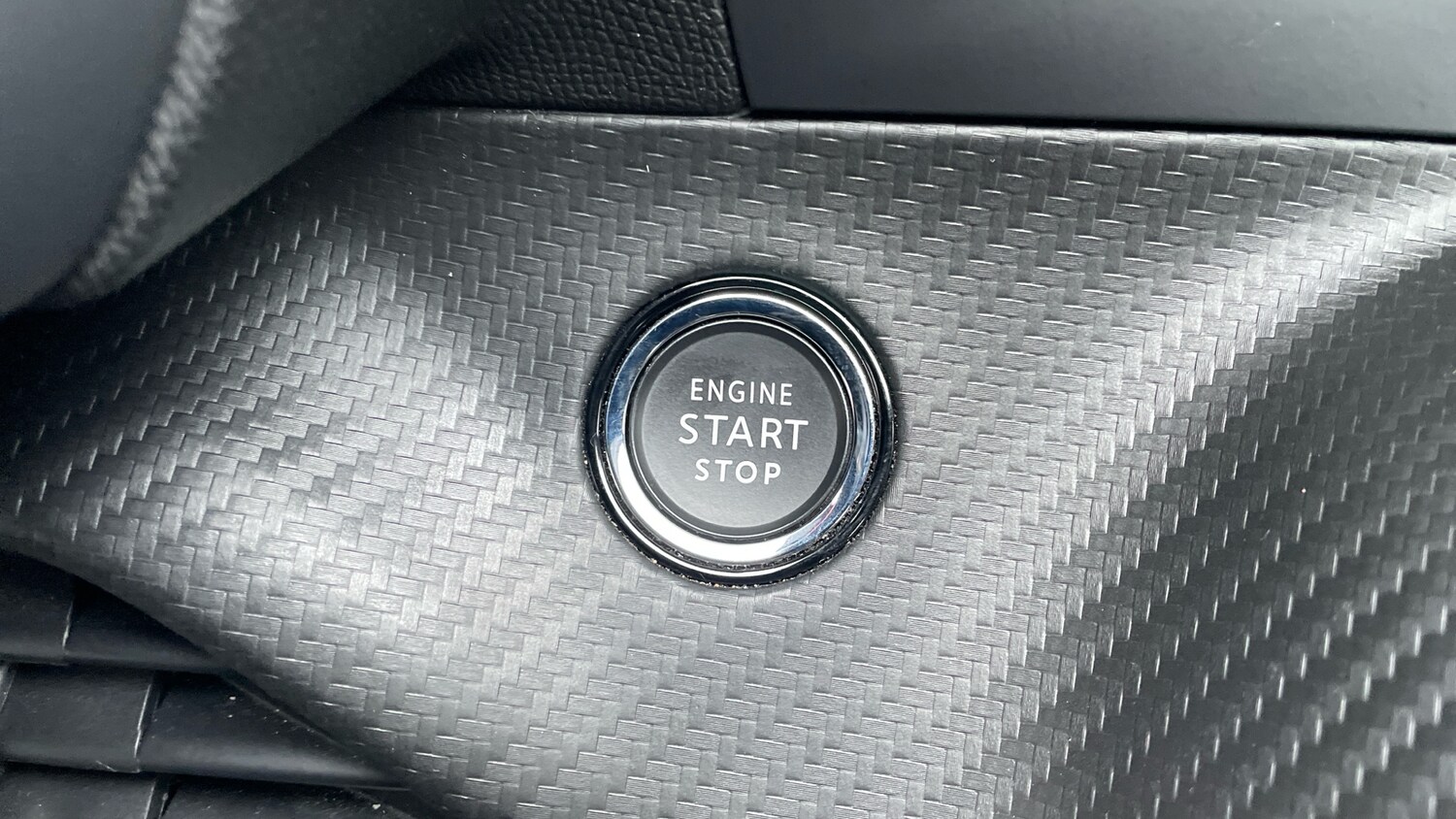 Used Peugeot 2008 2022 for sale - 76772563: Photo 41