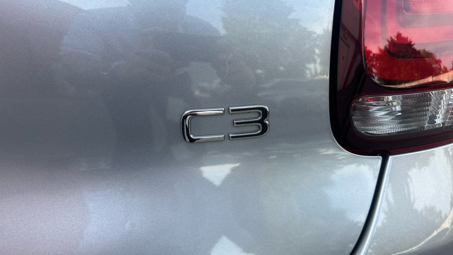 Vehicle 44