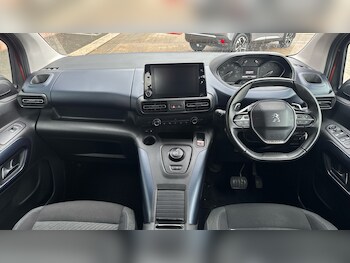 Used Peugeot Rifter 2018 for sale - 77009451: Photo