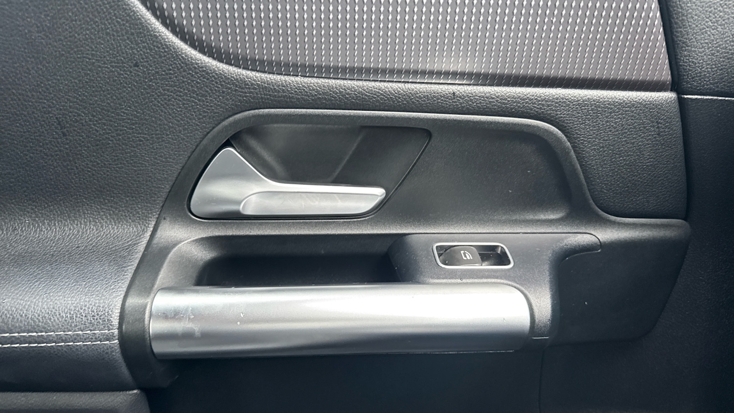 Used Mercedes-Benz B Class 2019 for sale - 77441914: Photo 41