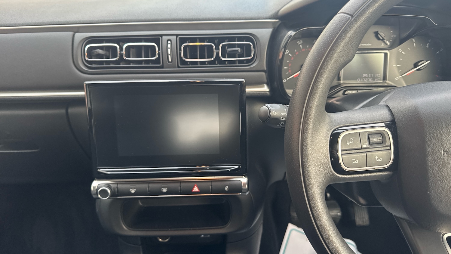 Used Citroen C3 2023 for sale - 77092084: Photo 10