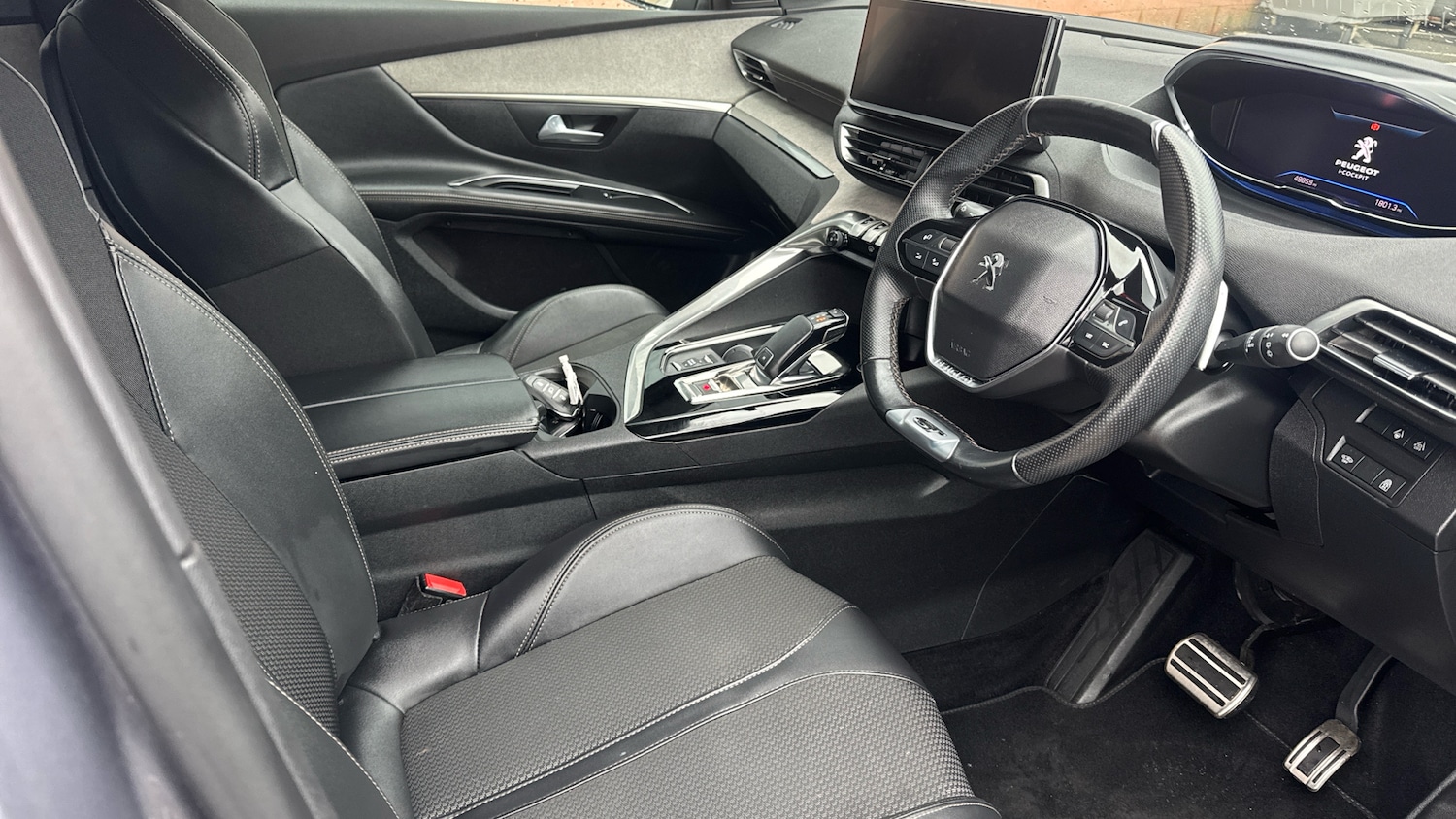 Used Peugeot 5008 2022 for sale - 77332398: Photo 11