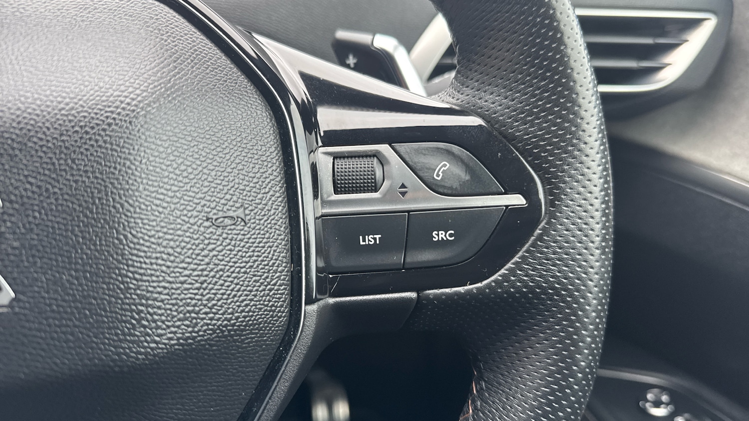 Used Peugeot 5008 2022 for sale - 77332398: Photo 24