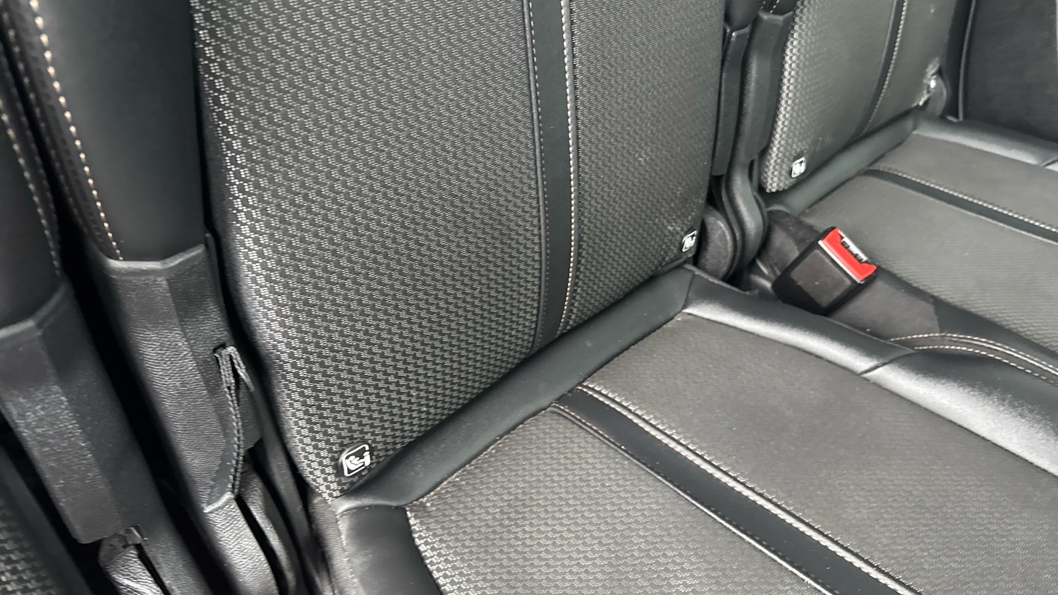 Used Peugeot 5008 2022 for sale - 77332398: Photo 35