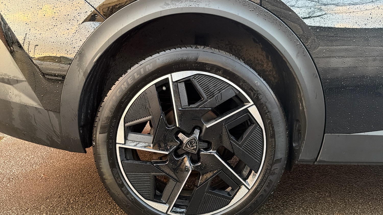 Used Peugeot 408 2024 for sale - 76772568: Photo 17