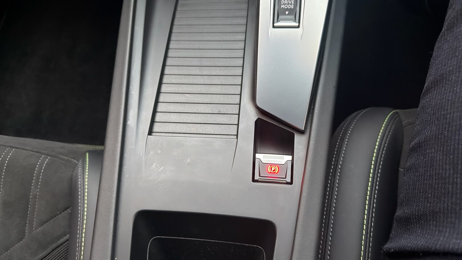 Used Peugeot 408 2024 for sale - 76772568: Photo 21