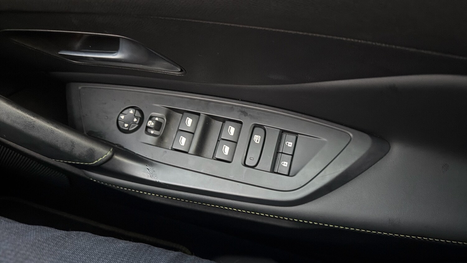 Used Peugeot 408 2024 for sale - 76772568: Photo 22