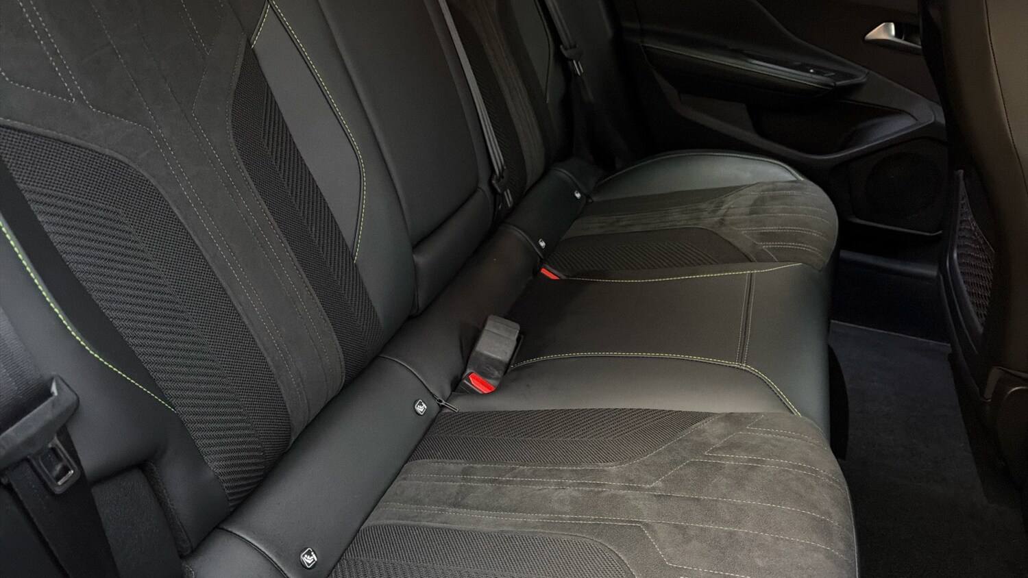 Used Peugeot 408 2024 for sale - 76772568: Photo 33