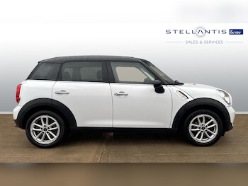Used MINI Countryman 2016 for sale - 77724524: Photo