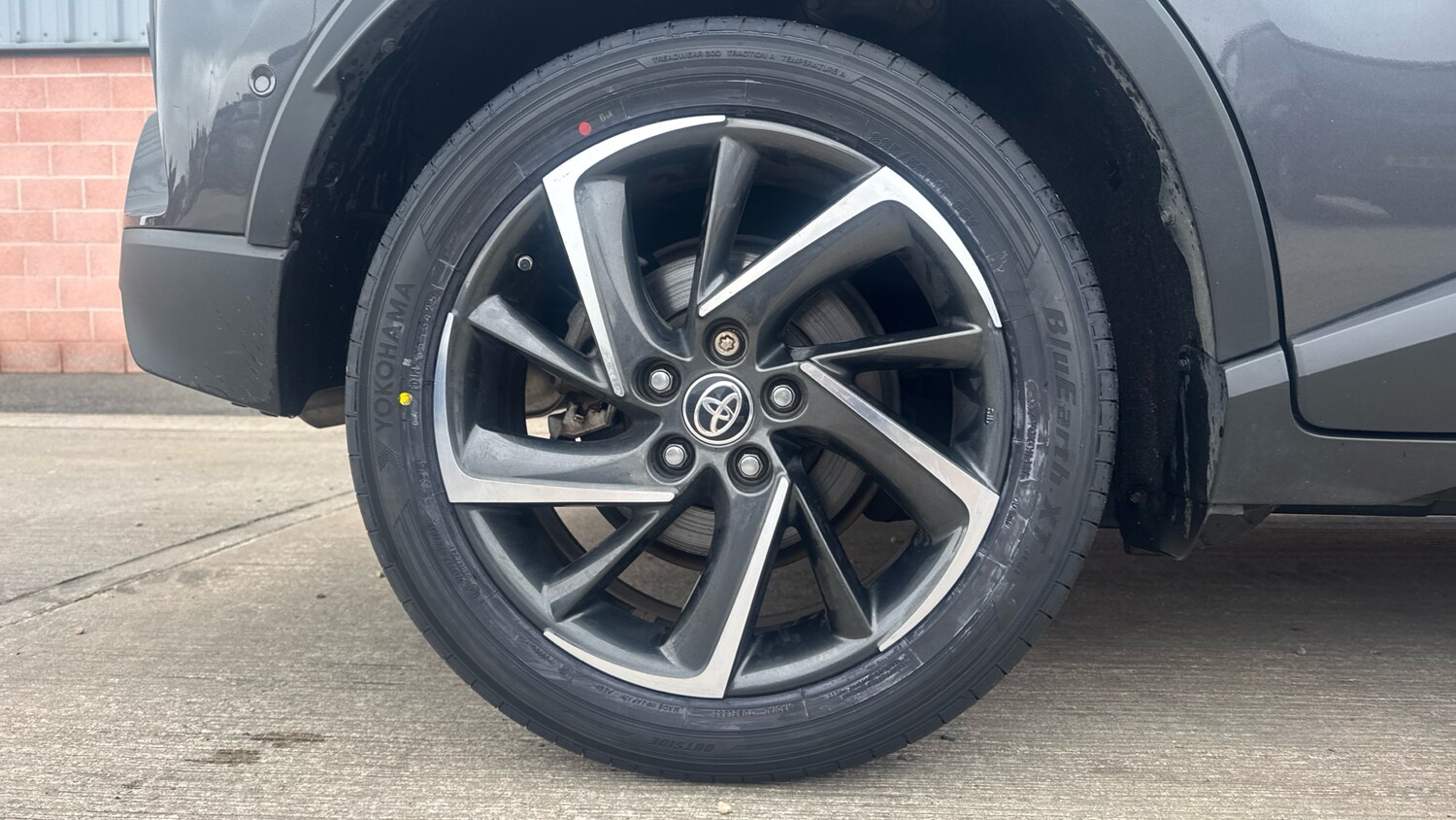 Used Toyota C-HR 2020 for sale - 77292673: Photo 16