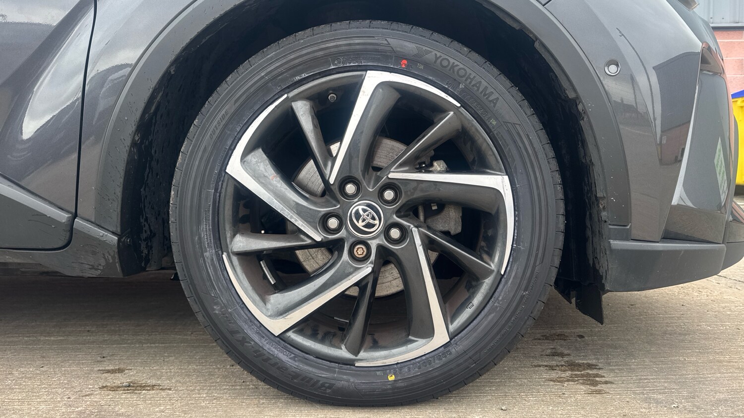 Used Toyota C-HR 2020 for sale - 77292673: Photo 17