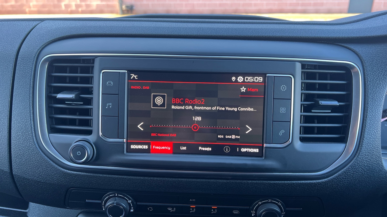 Used Citroen Dispatch 2024 for sale - 76803282: Photo 32