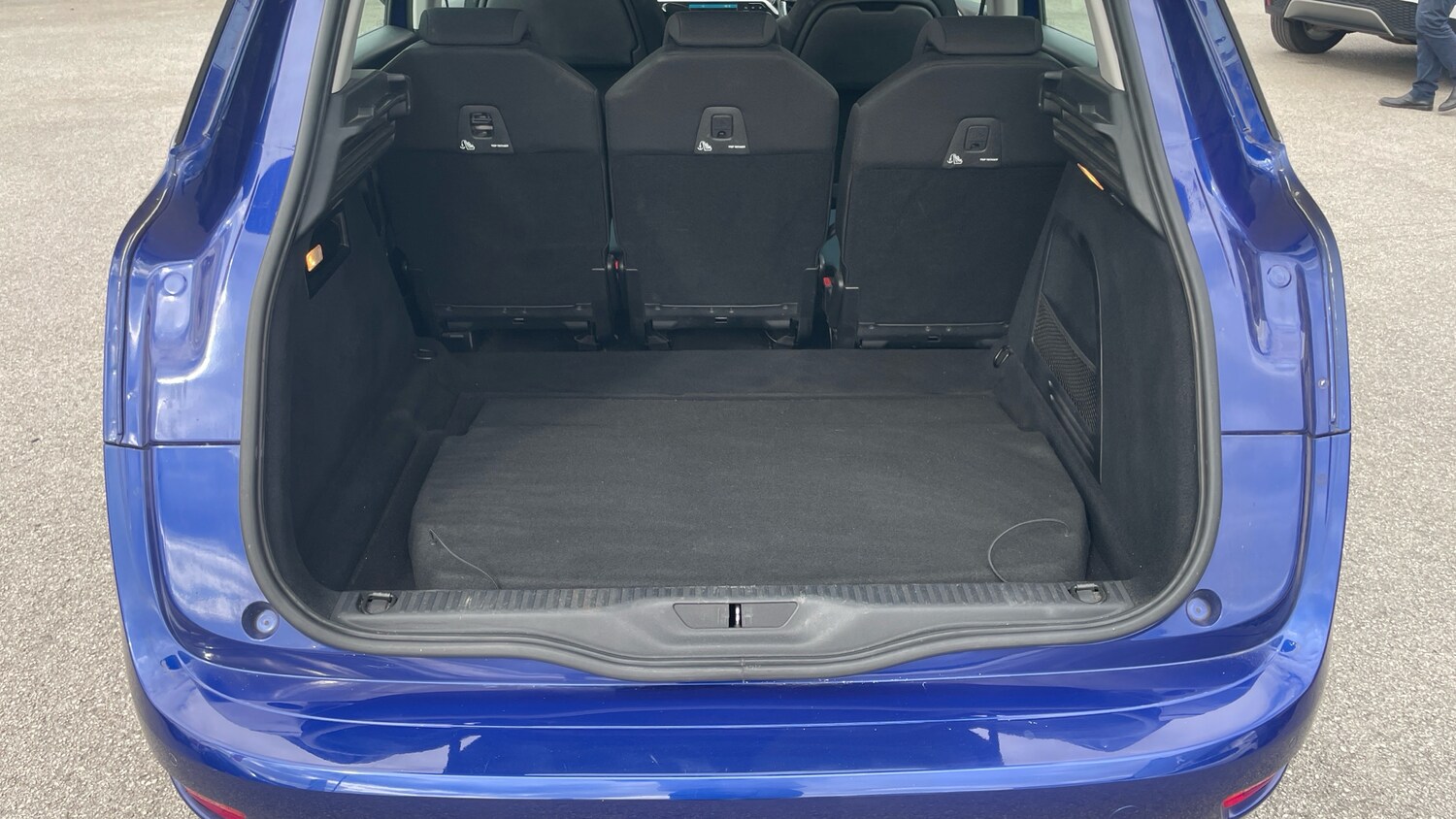 Vehicle 19