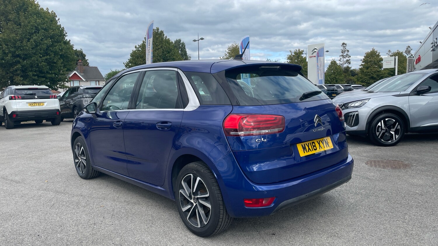 Vehicle 5