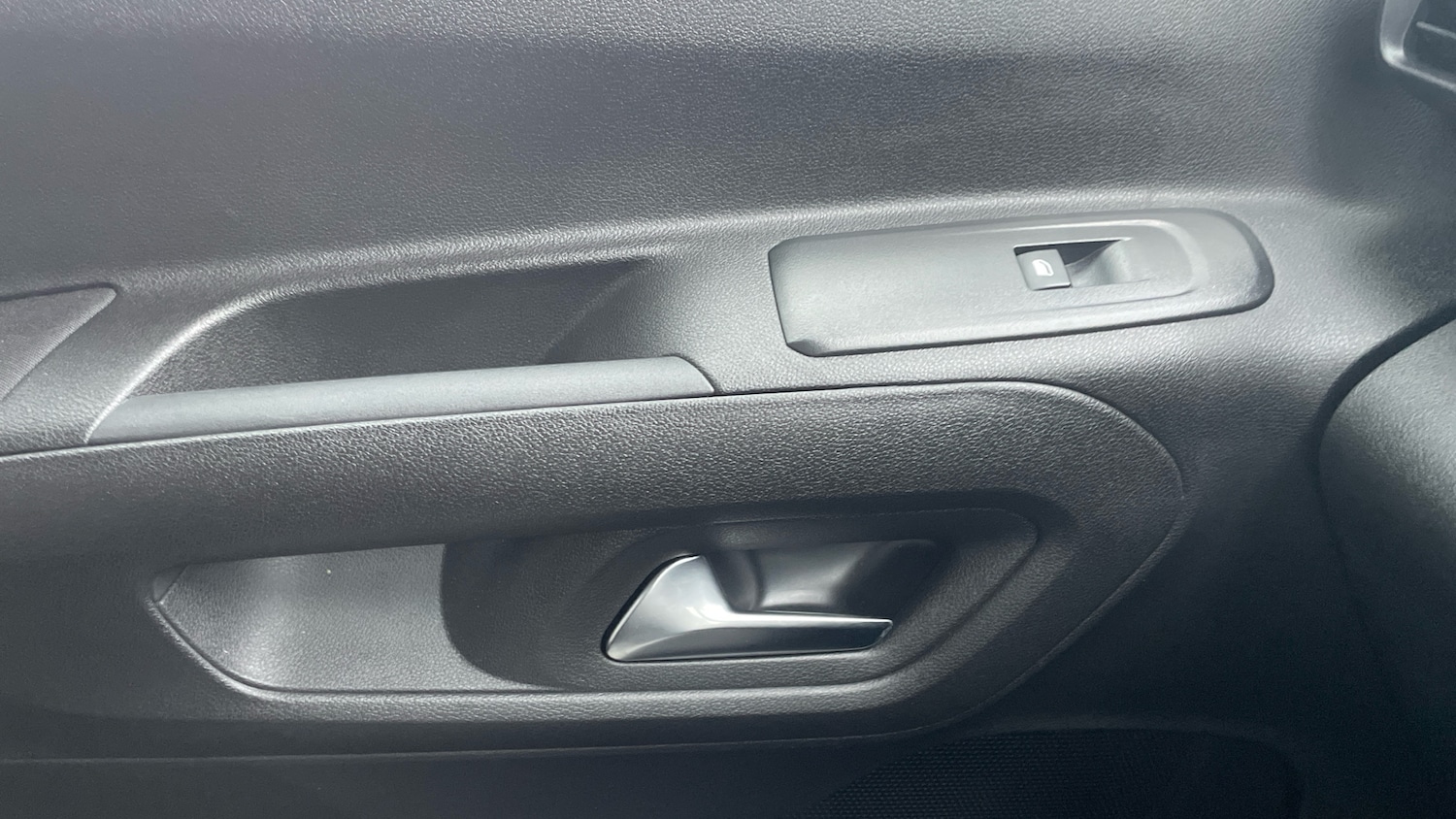 Used Citroen Berlingo 2025 for sale - 77092079: Photo 42