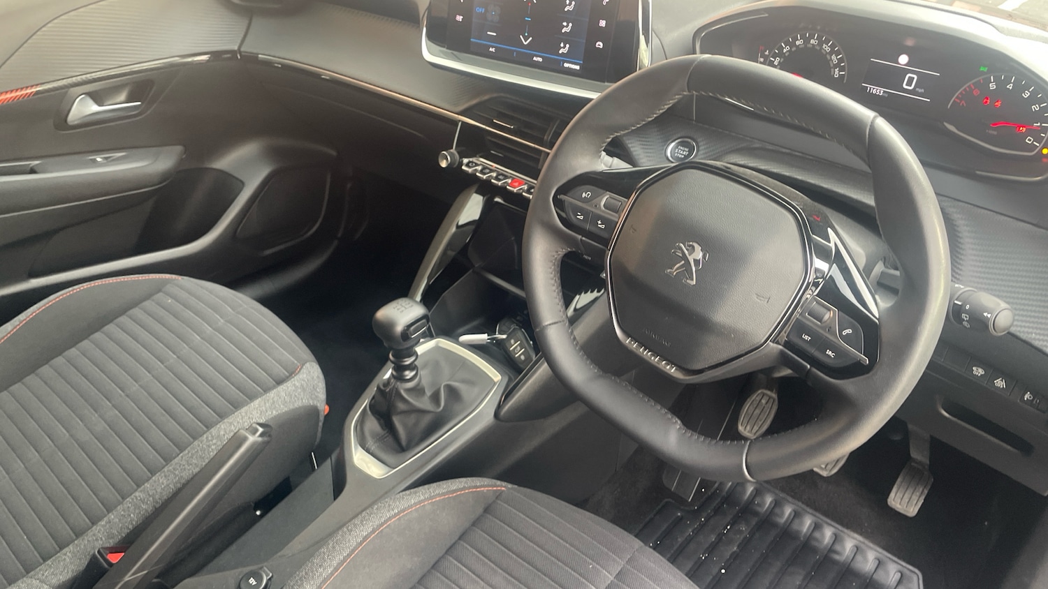 Used Peugeot 208 2022 for sale - 76073671: Photo 11