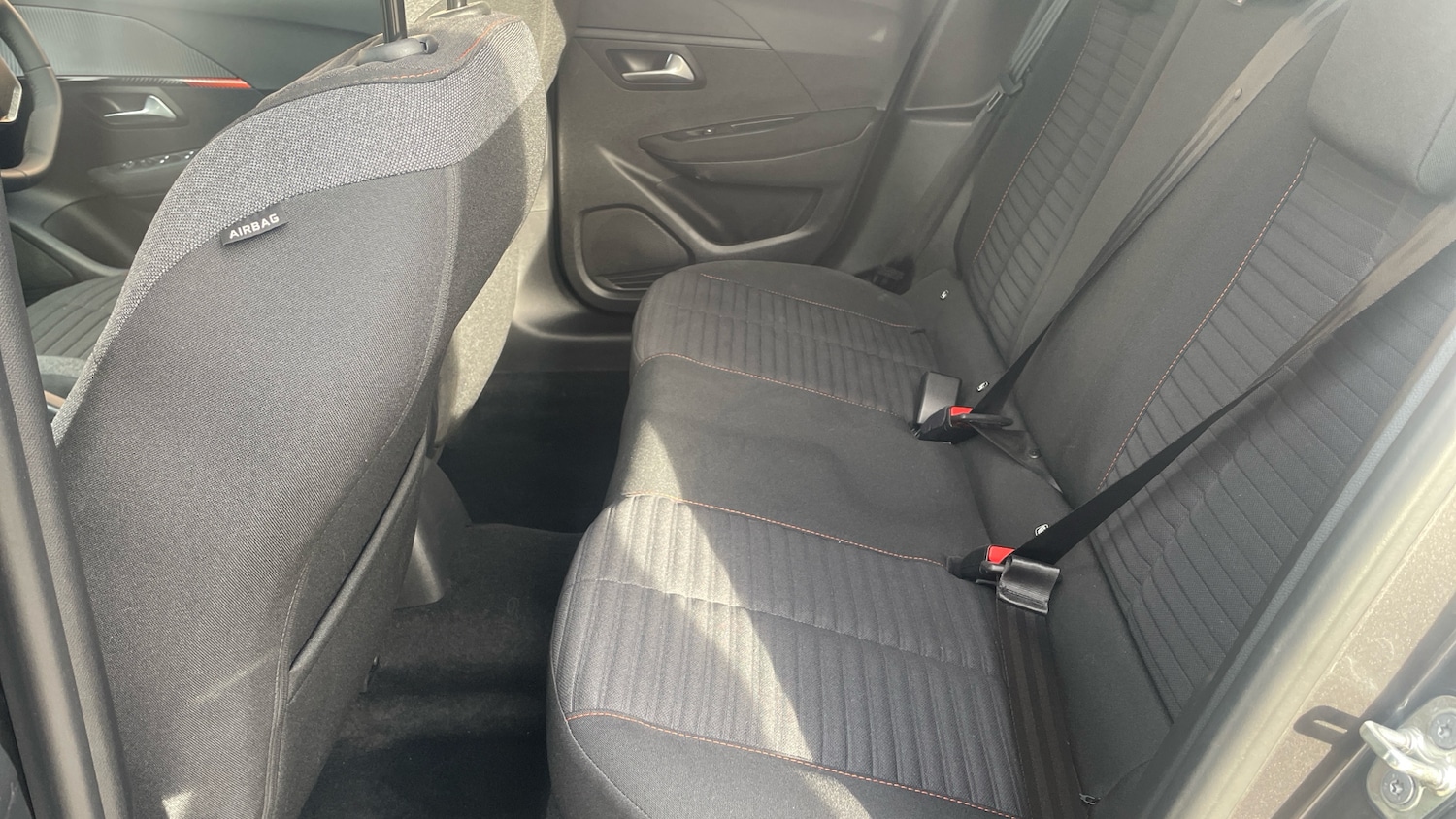 Used Peugeot 208 2022 for sale - 76073671: Photo 33