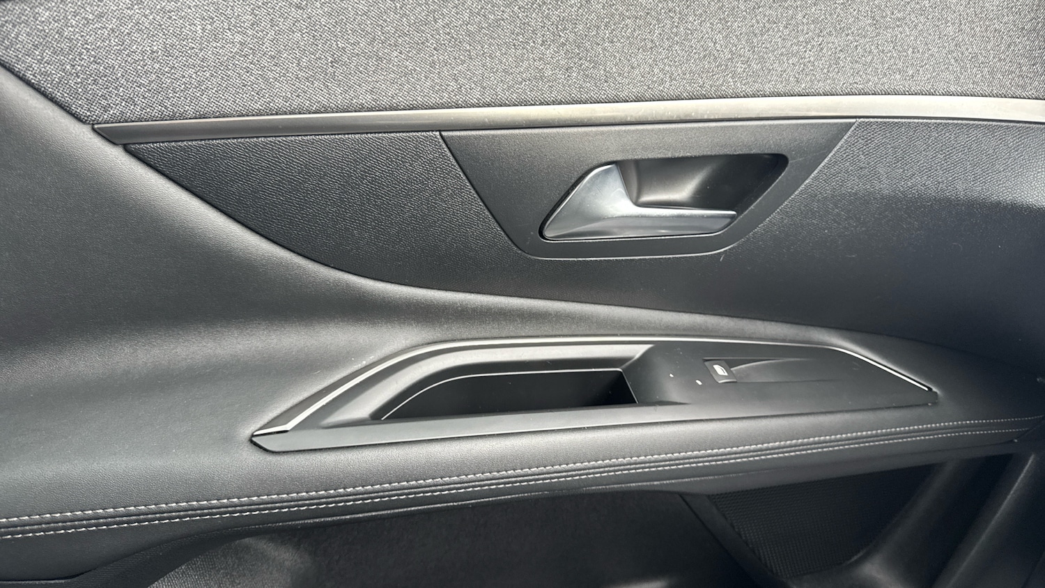 Used Peugeot 3008 2019 for sale - 76716097: Photo 41