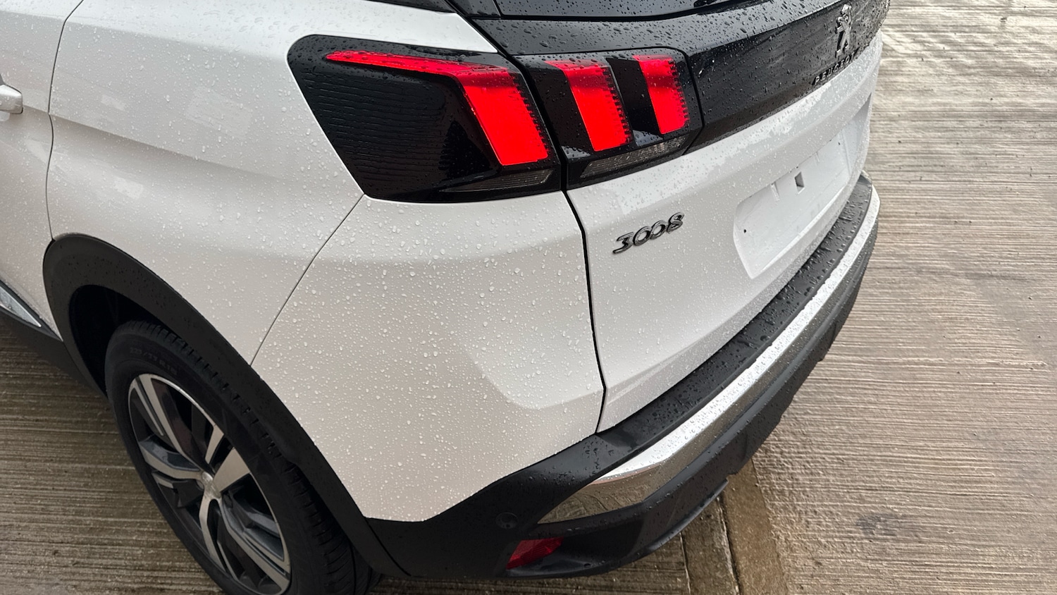 Used Peugeot 3008 2019 for sale - 76716097: Photo 44