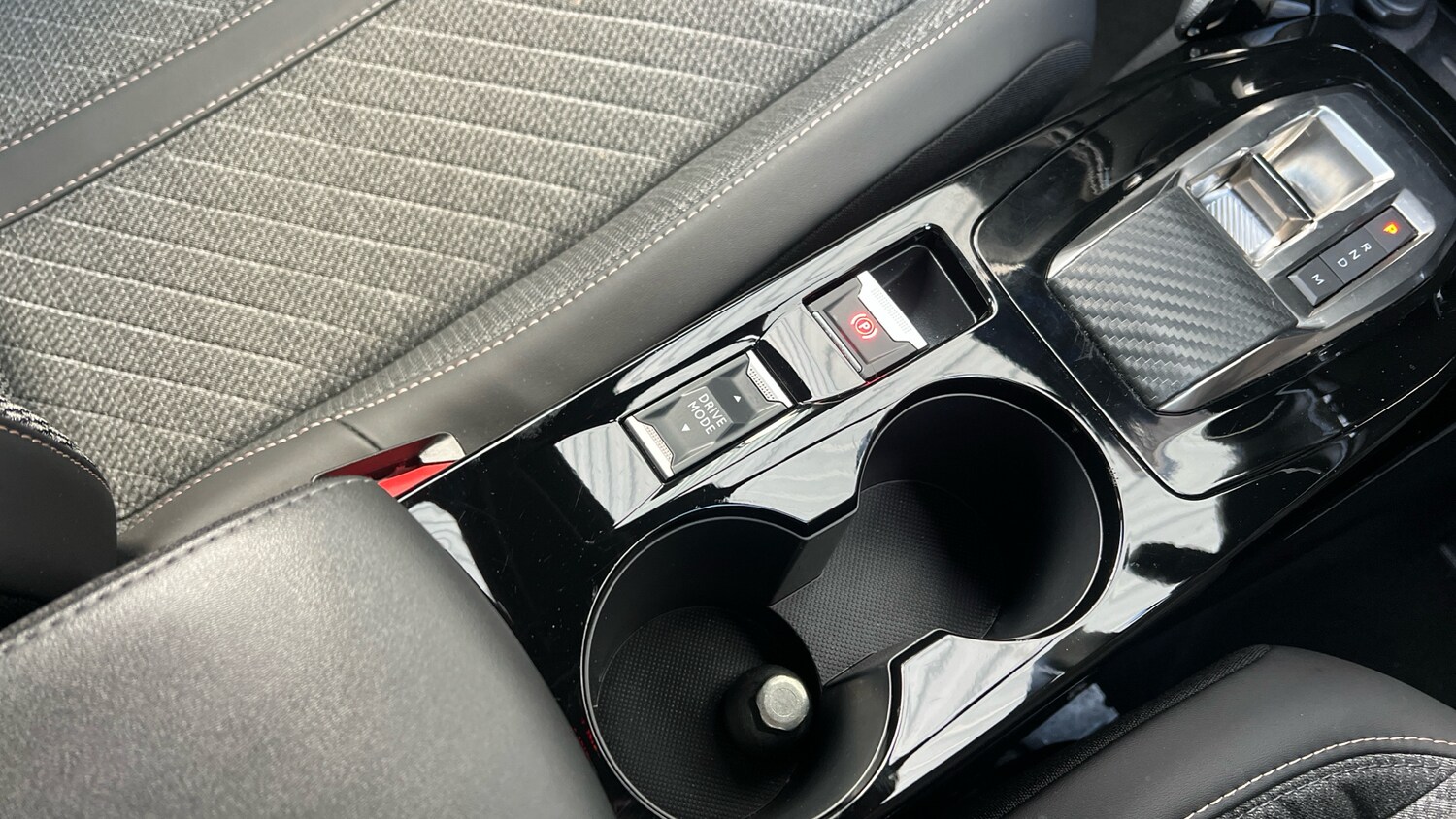 Used Peugeot 2008 2025 for sale - 76667817: Photo 22