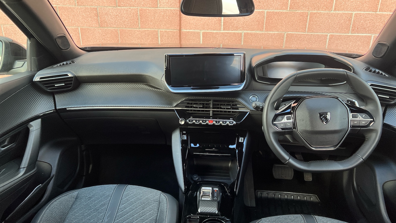 Used Peugeot 2008 2025 for sale - 76667817: Photo 5