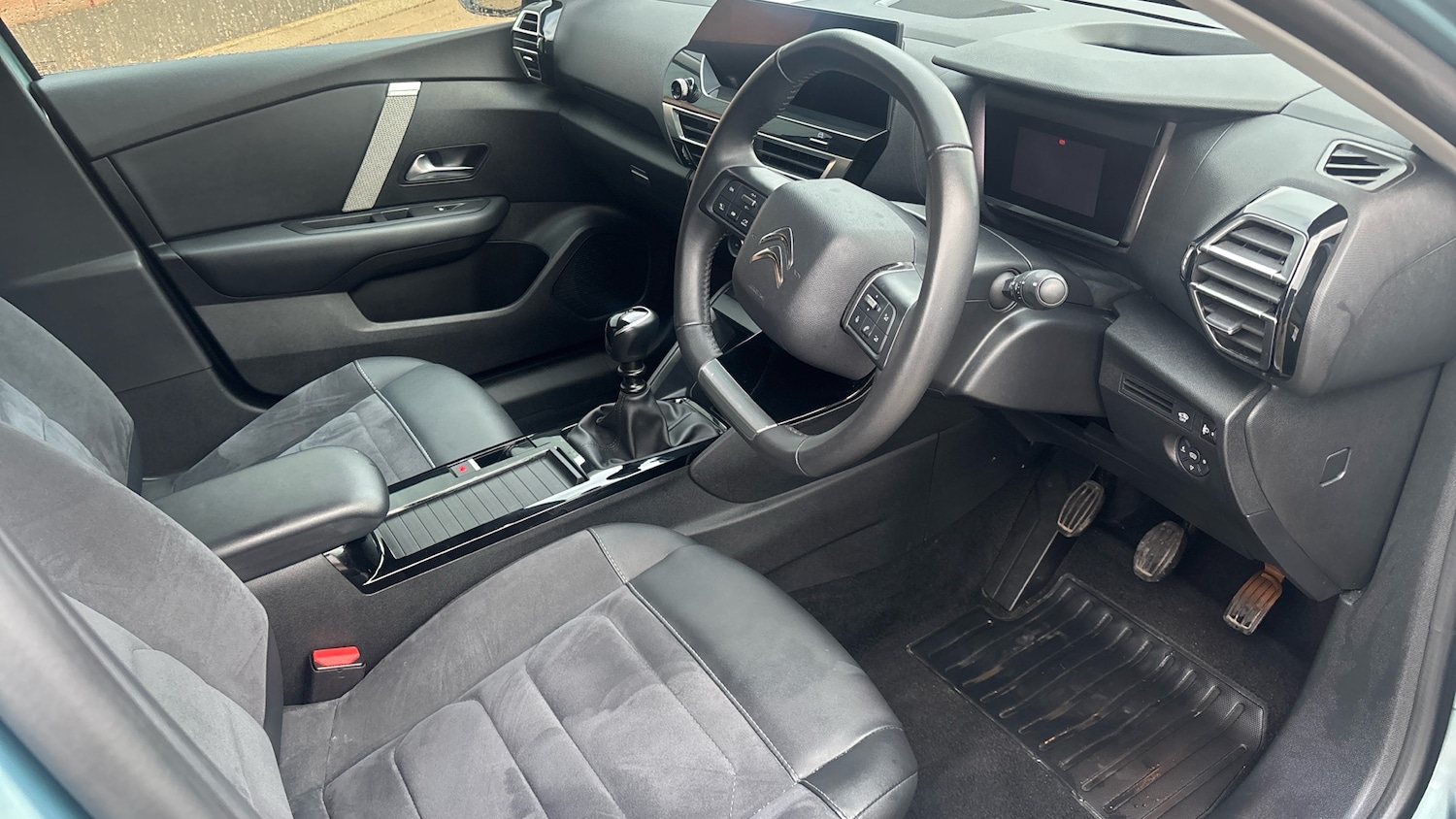 Used Citroen C4 2023 for sale - 76803255: Photo 12