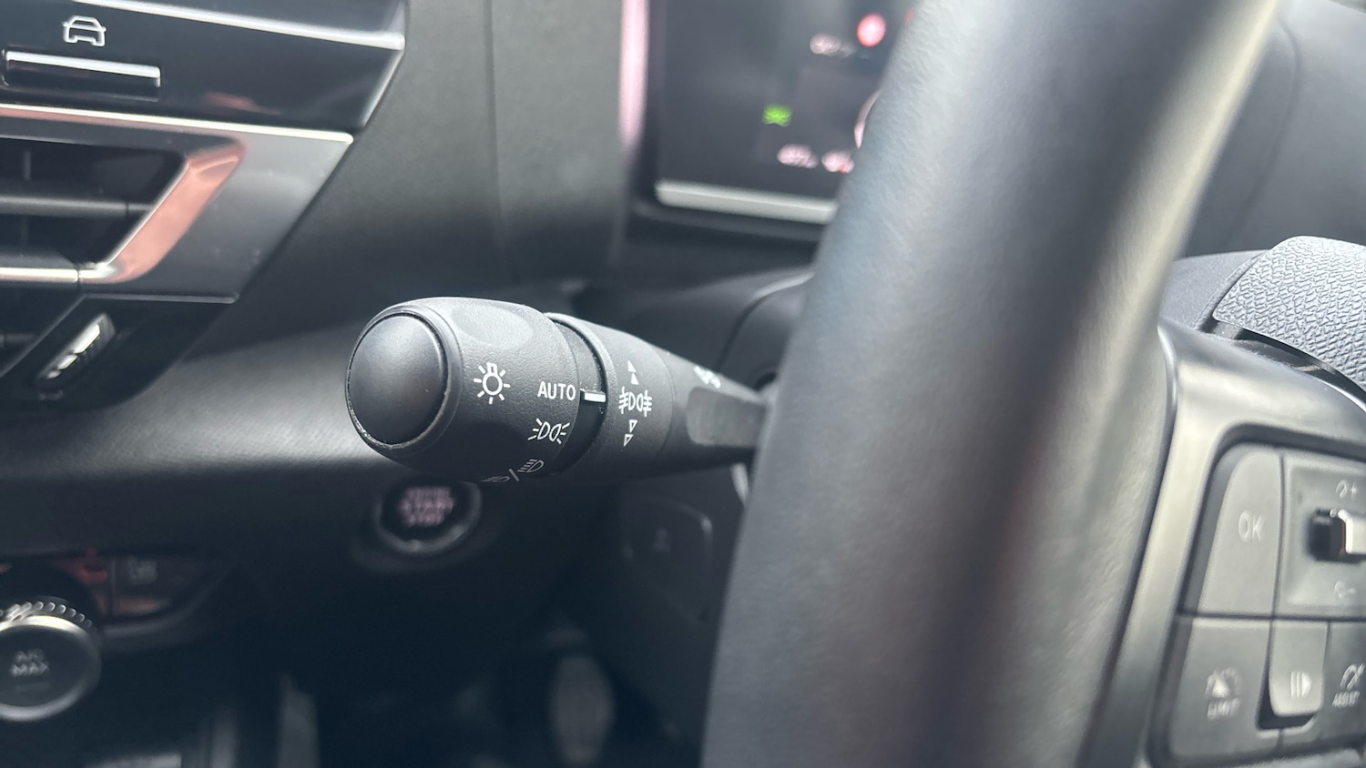 Used Citroen C4 2023 for sale - 76803255: Photo 28