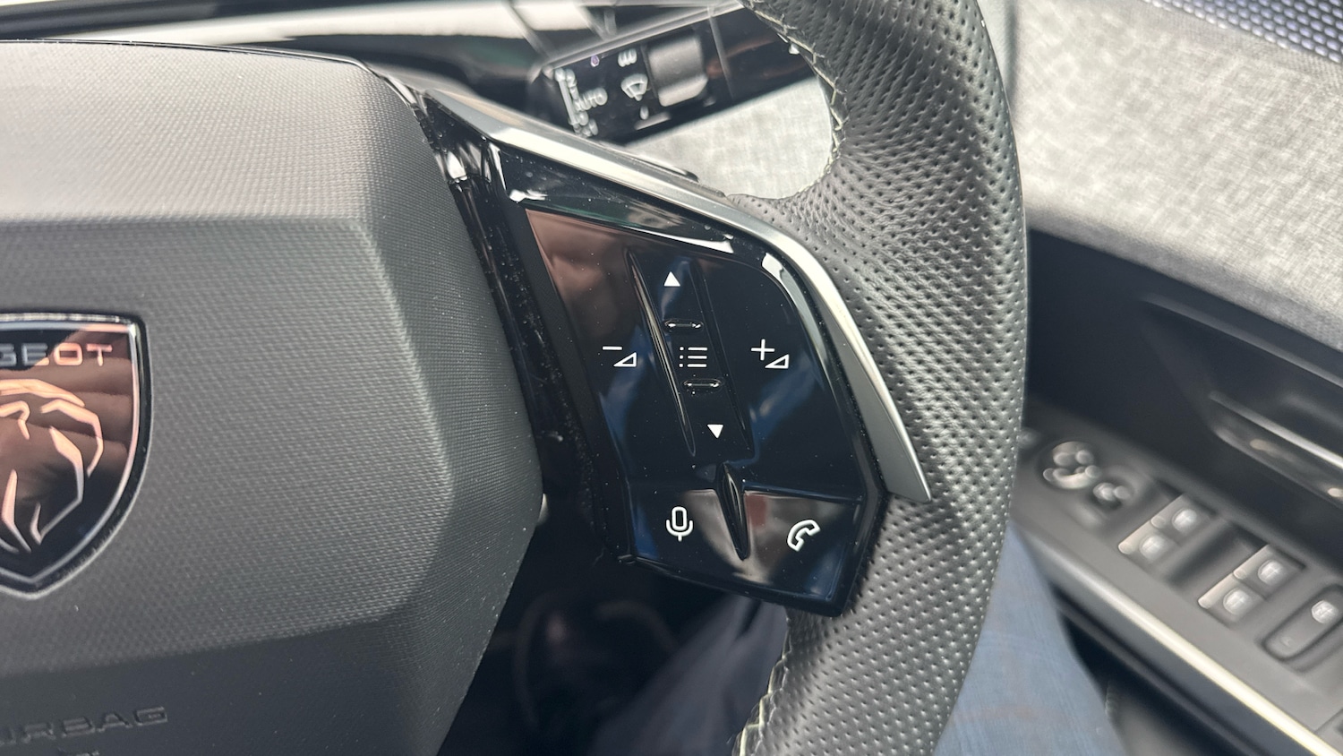 Used Peugeot 3008 2024 for sale - 77457175: Photo 24