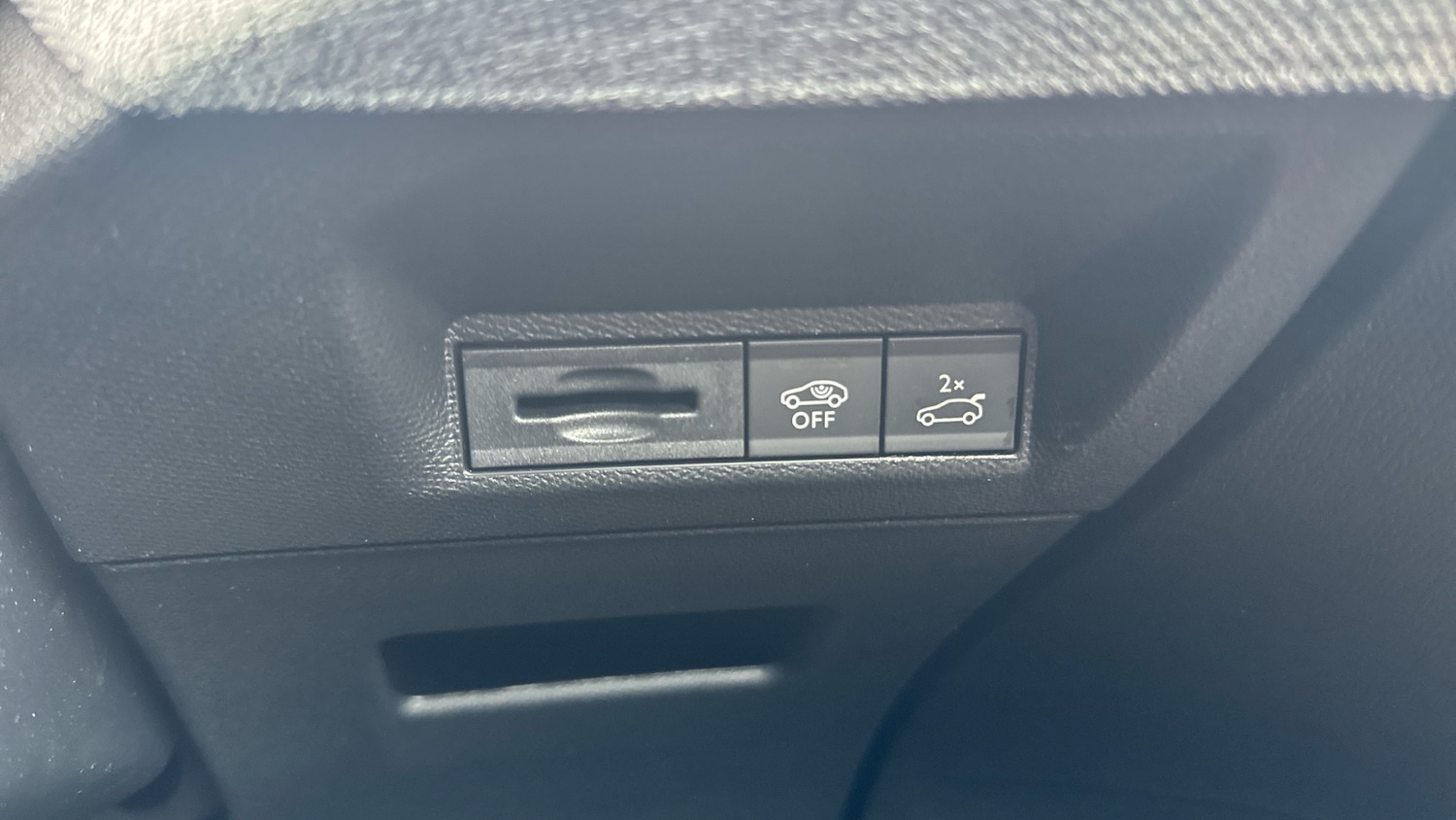 Used Peugeot 3008 2024 for sale - 77457175: Photo 32