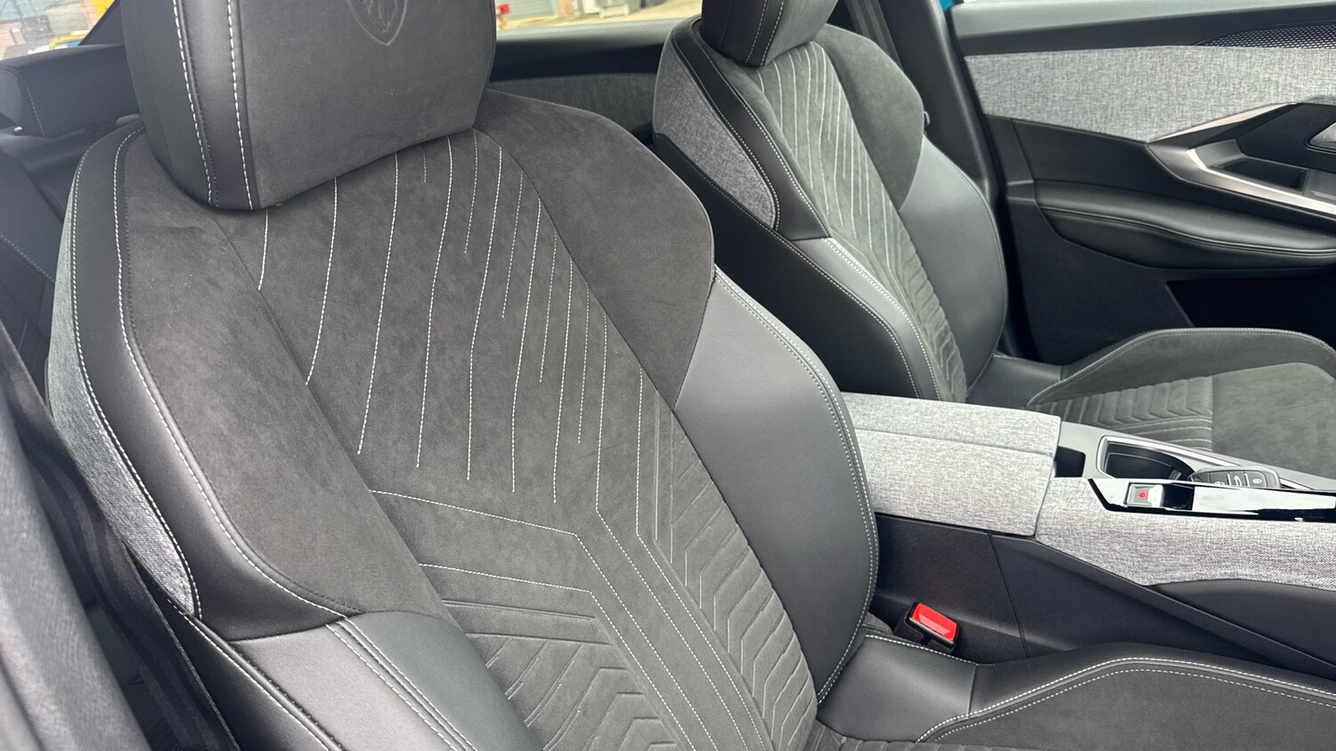 Used Peugeot 3008 2024 for sale - 77457175: Photo 40