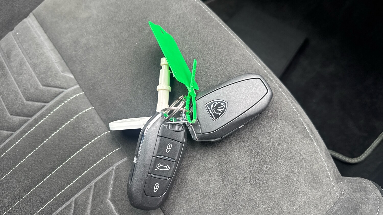 Used Peugeot 3008 2024 for sale - 77457175: Photo 47