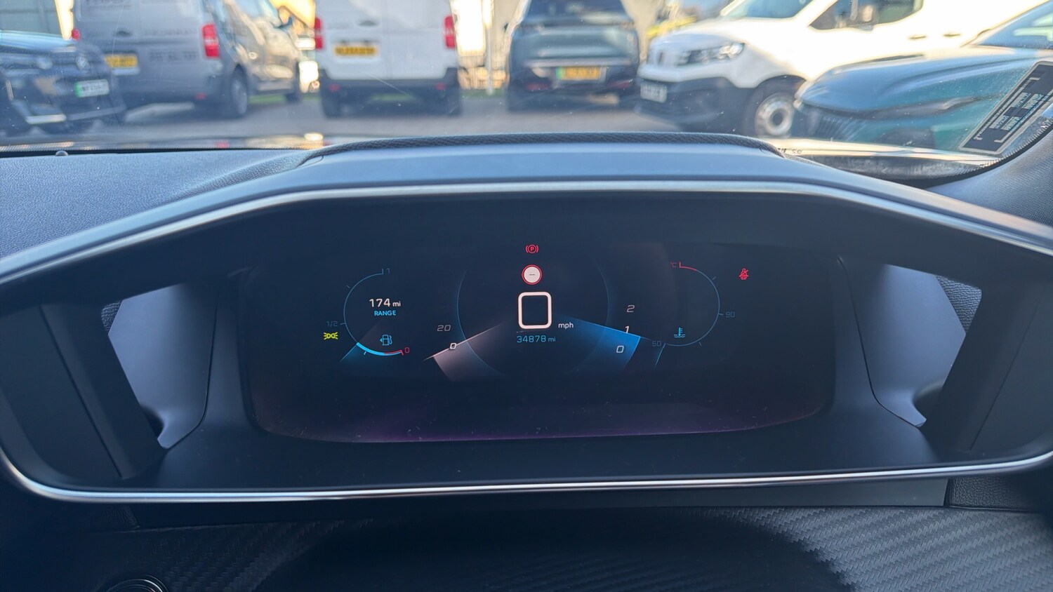 Used Peugeot 2008 2023 for sale - 77840617: Photo 13