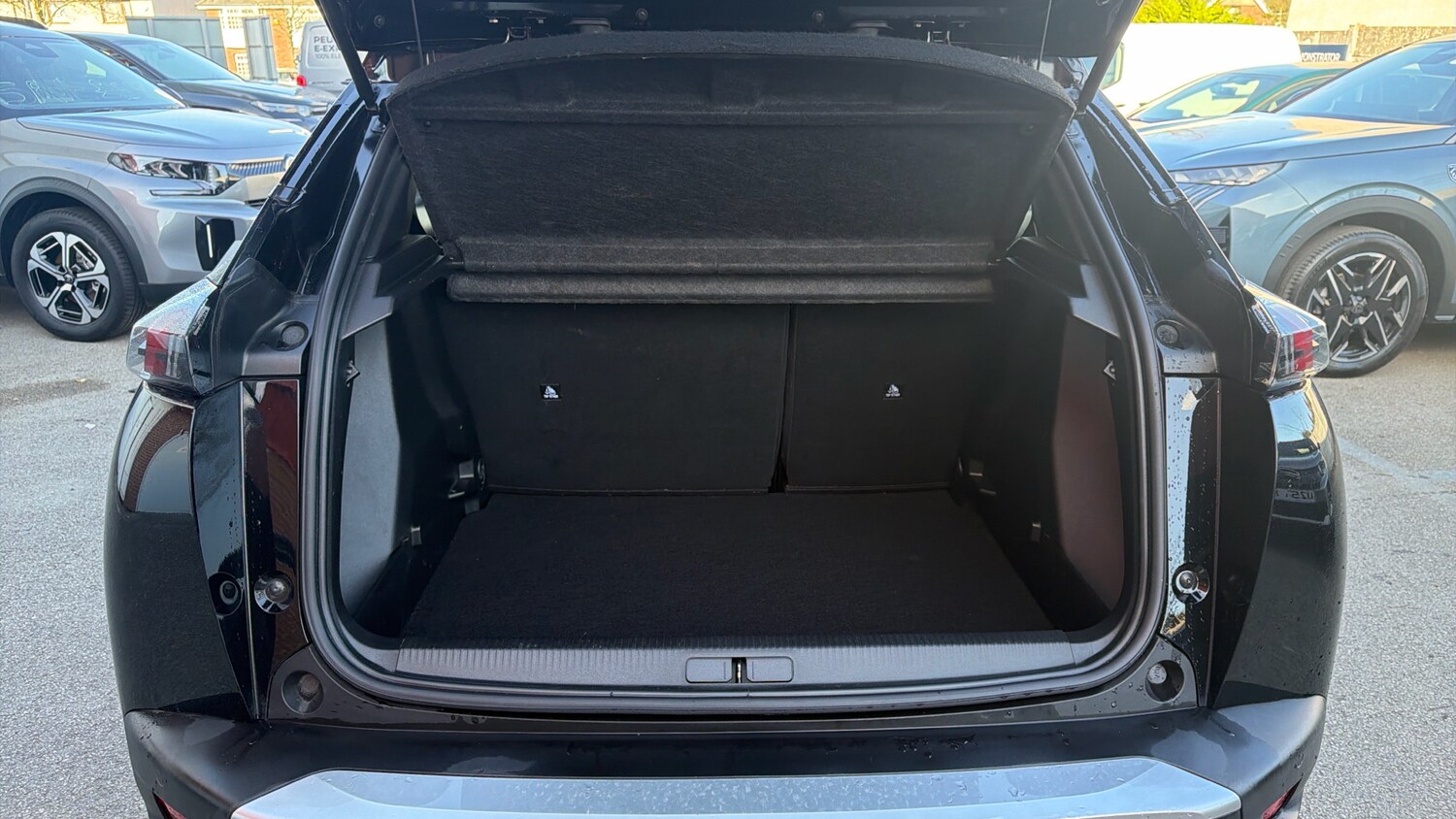 Used Peugeot 2008 2023 for sale - 77840617: Photo 19