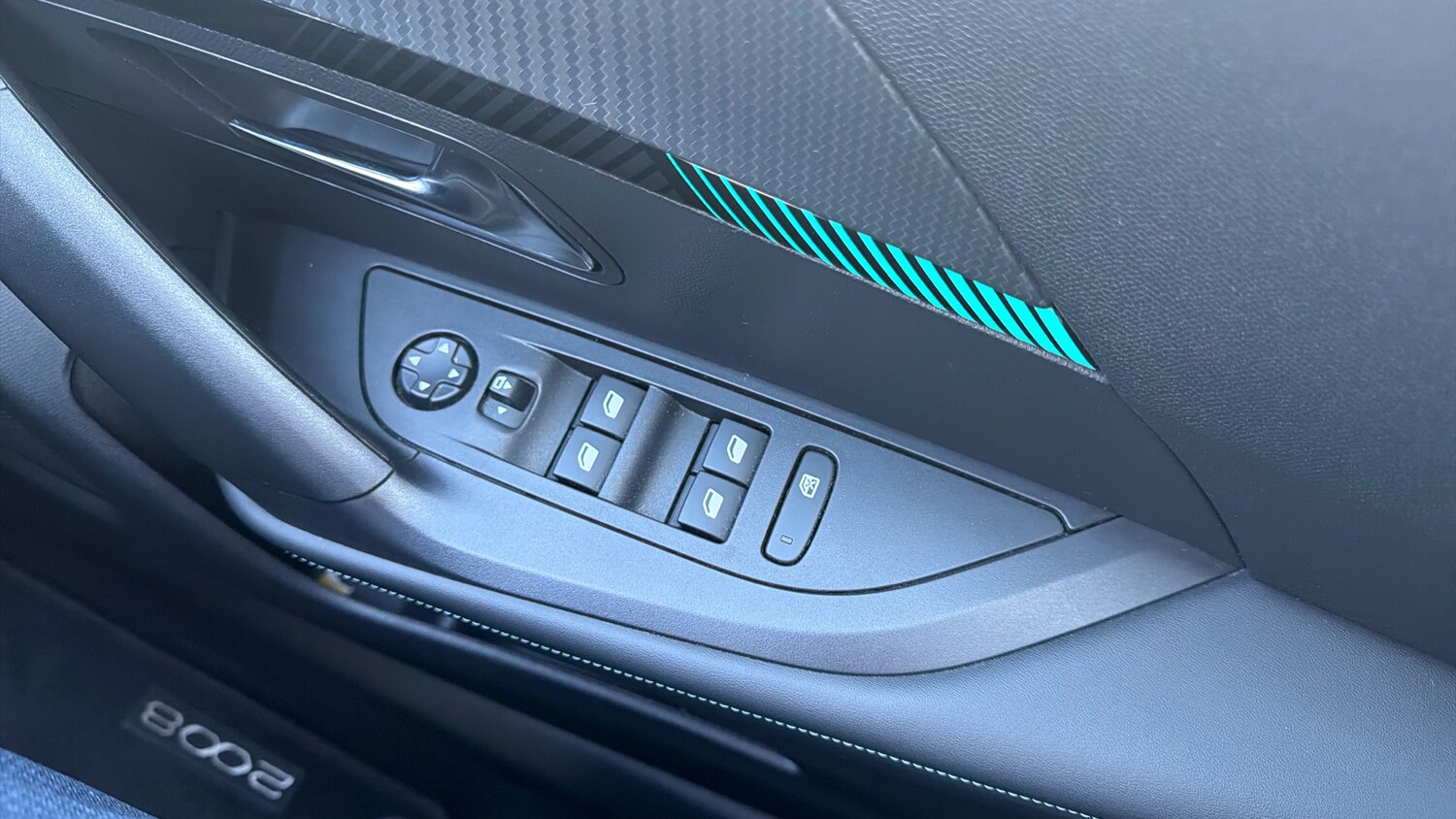 Used Peugeot 2008 2023 for sale - 77840617: Photo 22