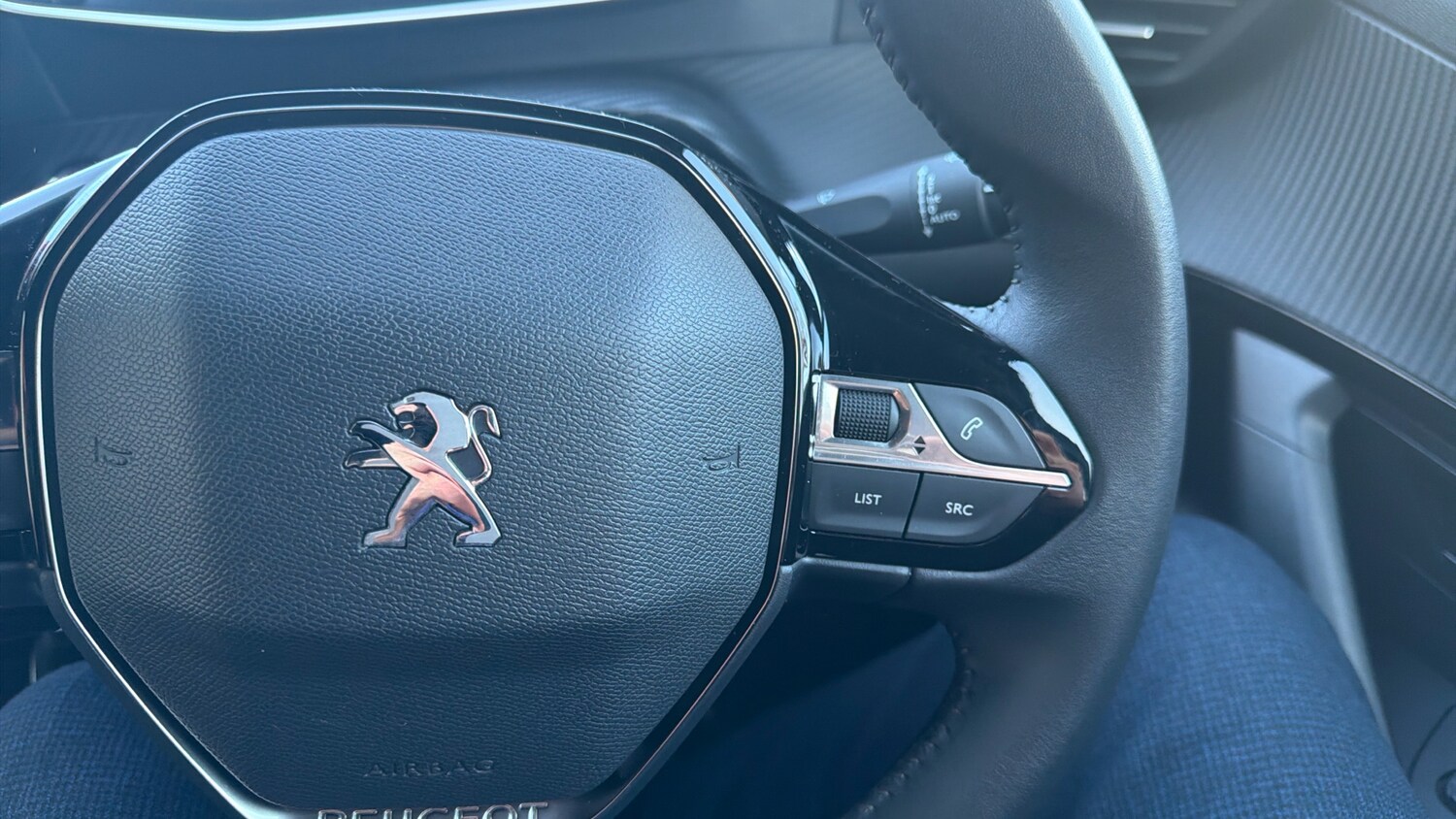 Used Peugeot 2008 2023 for sale - 77840617: Photo 24