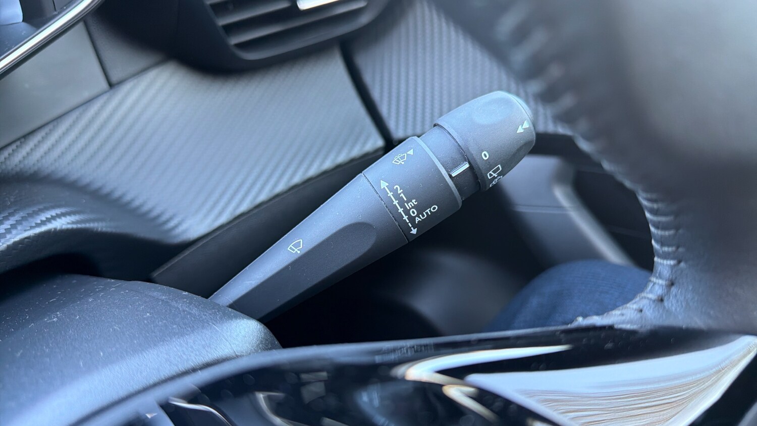 Used Peugeot 2008 2023 for sale - 77840617: Photo 28