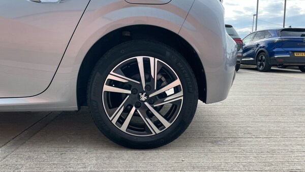 Used Peugeot 208 2022 for sale - 76073696: Photo 15