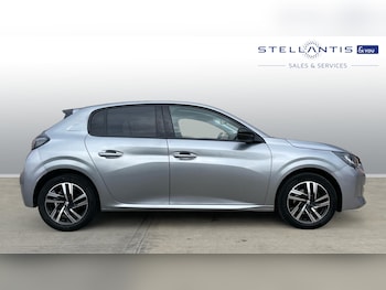 Used Peugeot 208 2022 for sale - 76073696: Photo 2