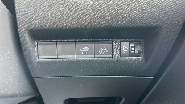 Used Peugeot 208 2022 for sale - 76073696: Photo 31