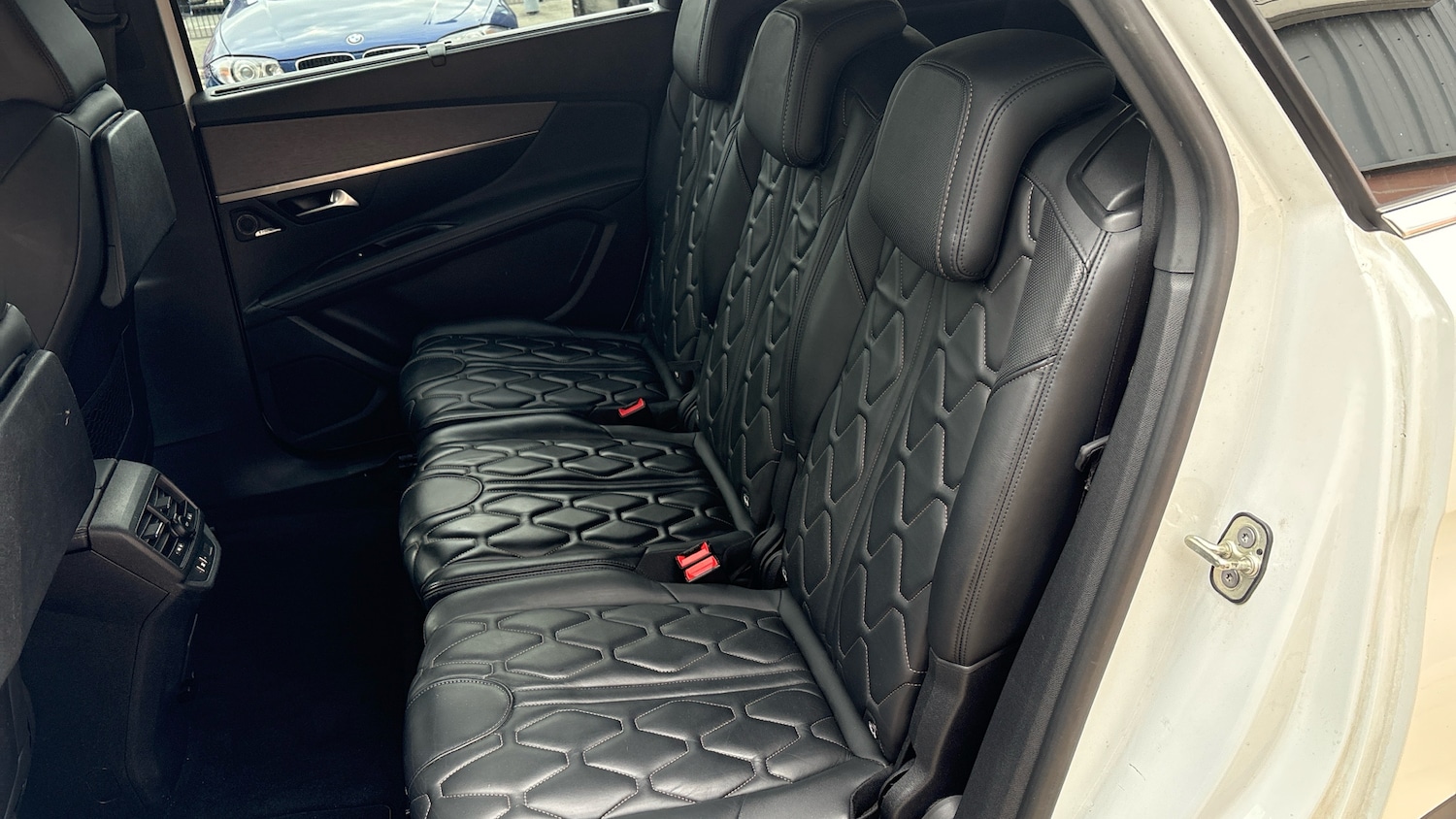 Used Peugeot 5008 2019 for sale - 76248409: Photo 33