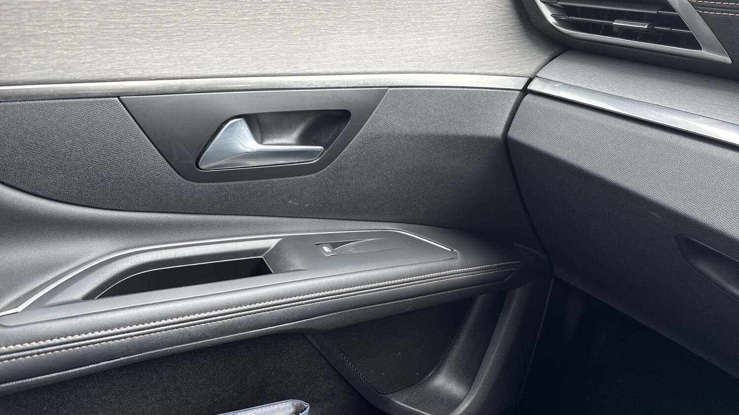 Used Peugeot 5008 2019 for sale - 76248409: Photo 38