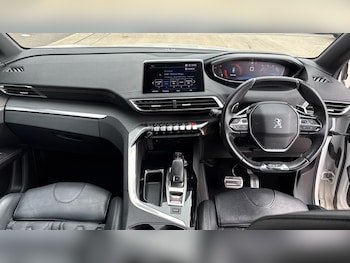 Used Peugeot 5008 2019 for sale - 76248409: Photo