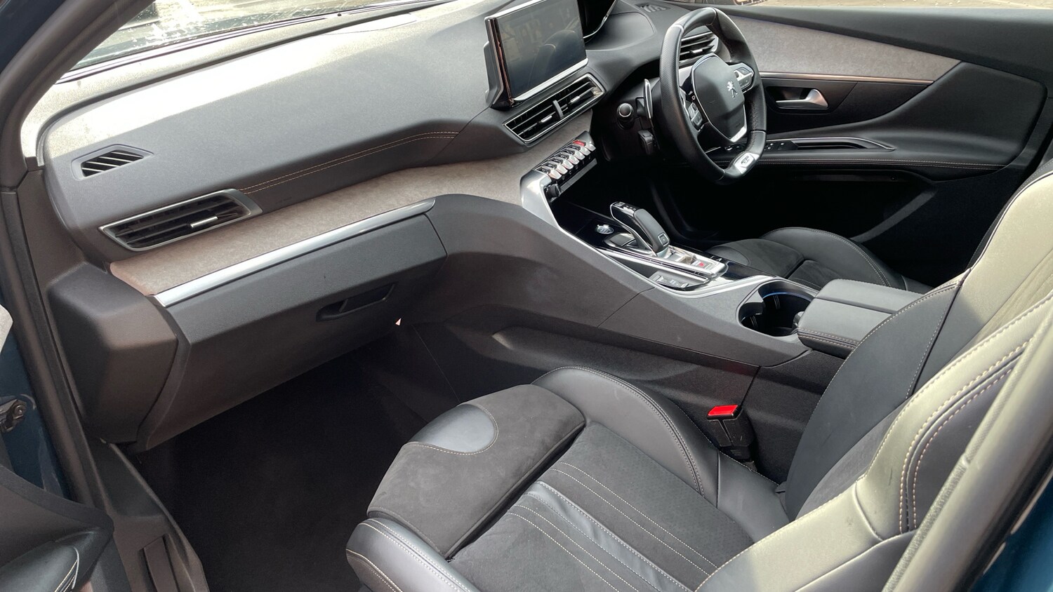 Used Peugeot 3008 2021 for sale - 76772554: Photo 13