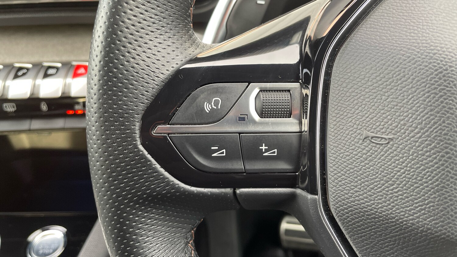 Used Peugeot 3008 2021 for sale - 76772554: Photo 24