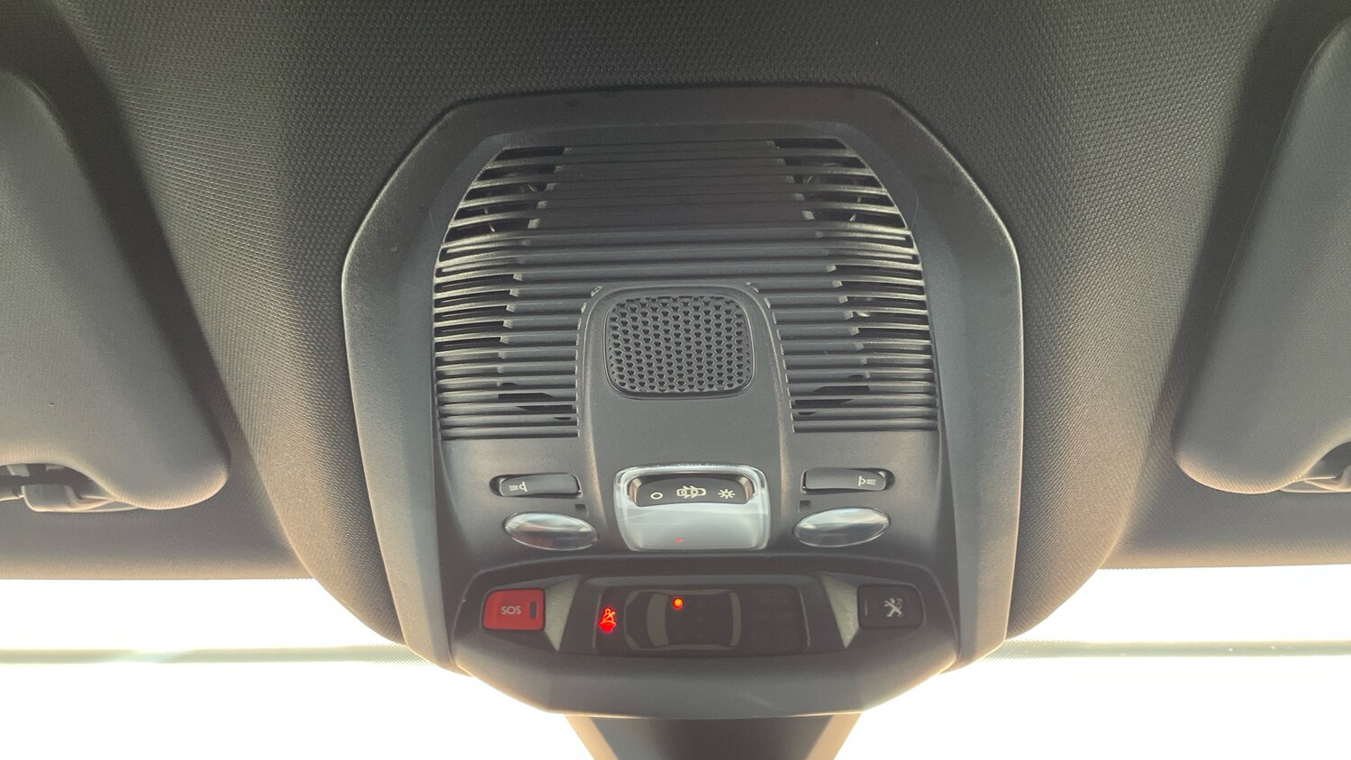 Used Peugeot 3008 2021 for sale - 76772554: Photo 40