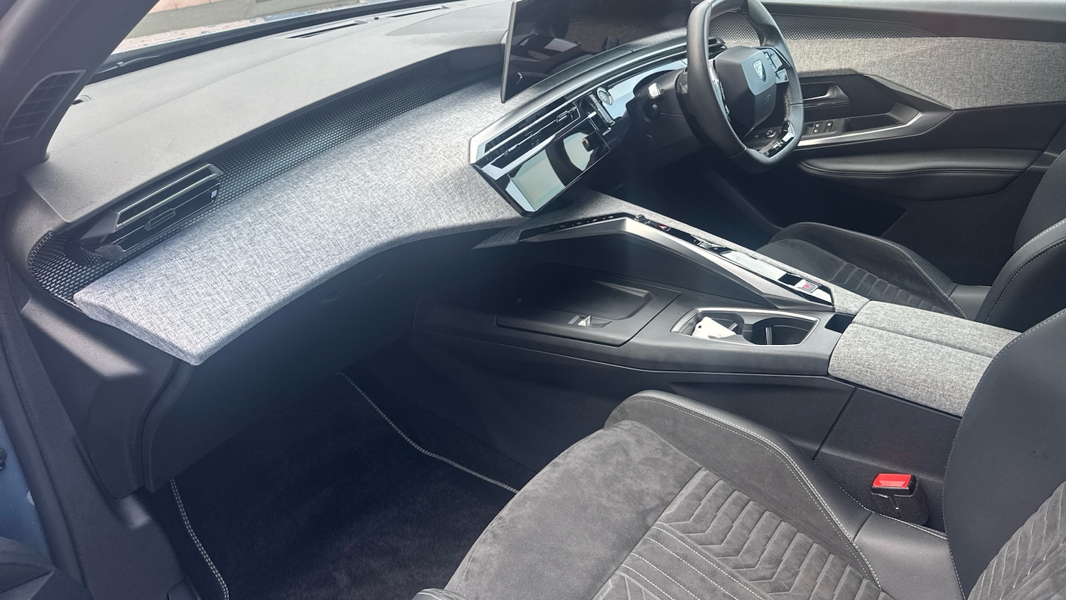 Used Peugeot 3008 2024 for sale - 77539104: Photo 12