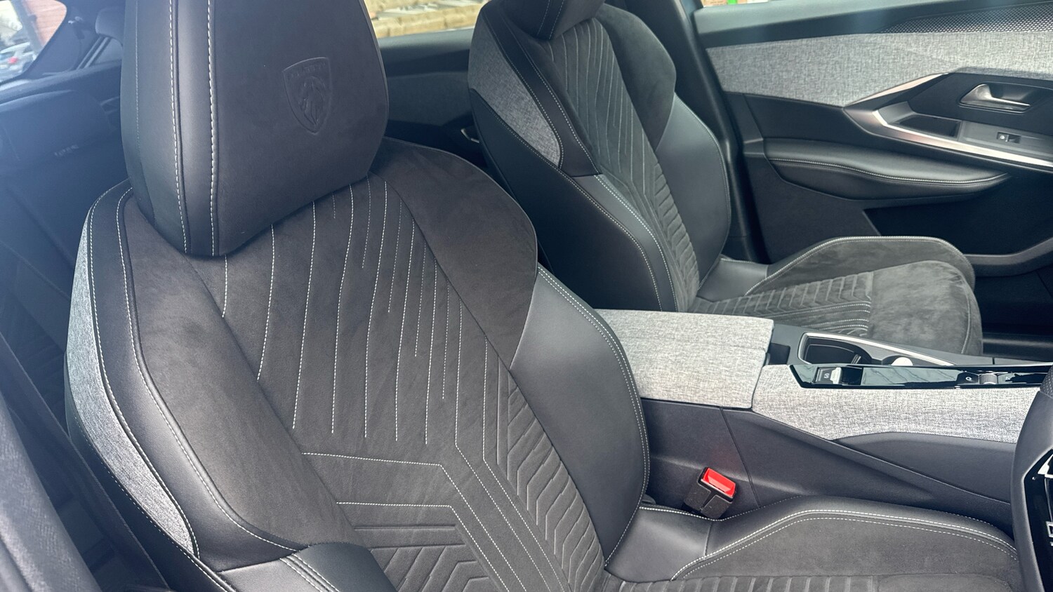 Used Peugeot 3008 2024 for sale - 77539104: Photo 42